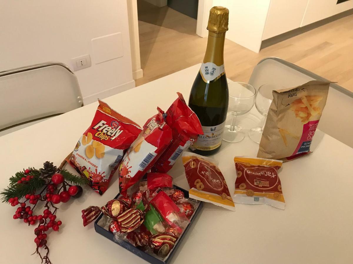 Laura'S Home - I Navigli Che Vorrei Milano Ngoại thất bức ảnh