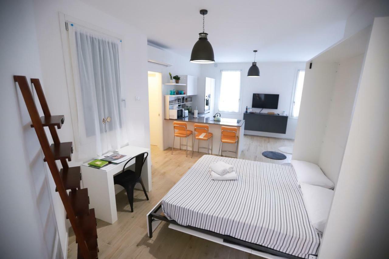 Laura'S Home - I Navigli Che Vorrei Milano Ngoại thất bức ảnh