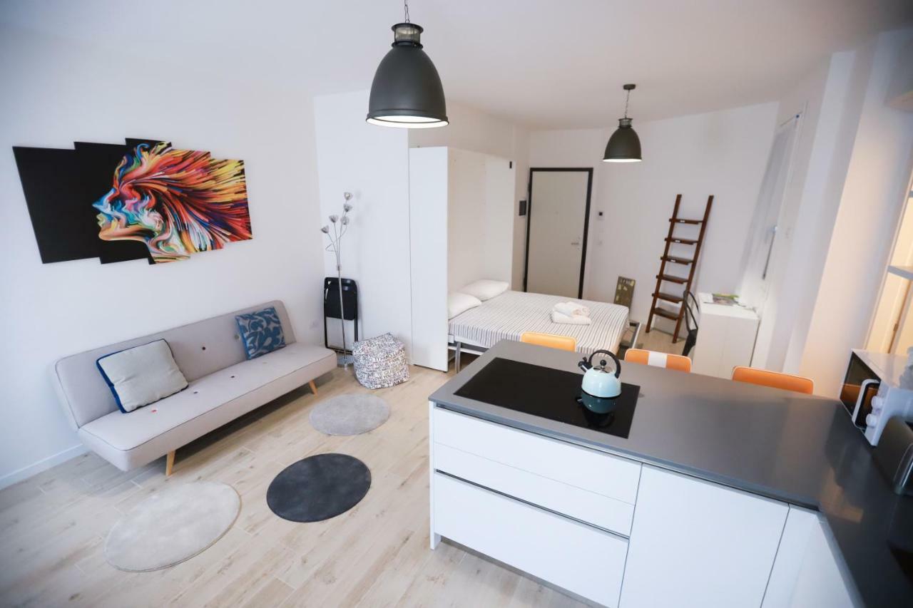 Laura'S Home - I Navigli Che Vorrei Milano Ngoại thất bức ảnh