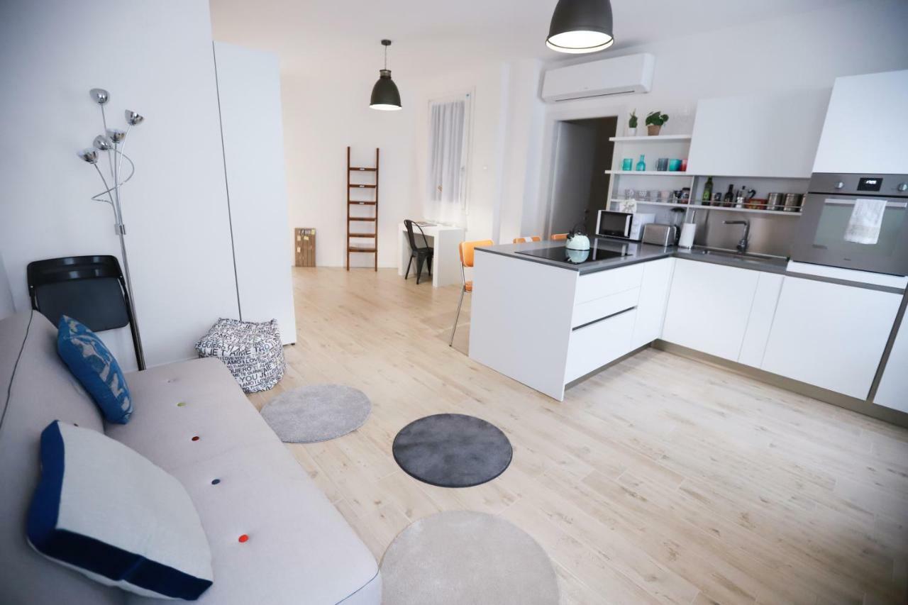 Laura'S Home - I Navigli Che Vorrei Milano Ngoại thất bức ảnh