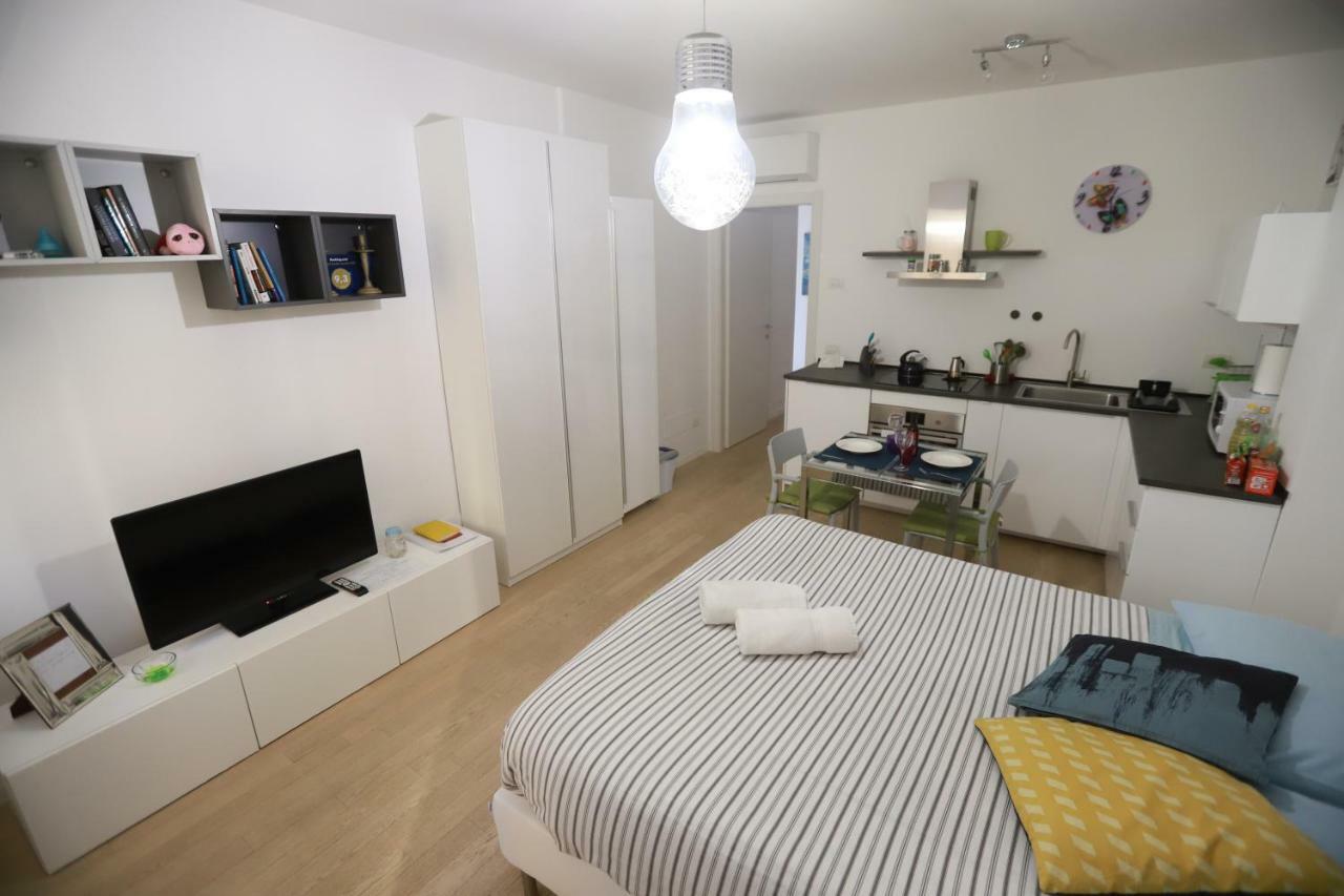 Laura'S Home - I Navigli Che Vorrei Milano Ngoại thất bức ảnh