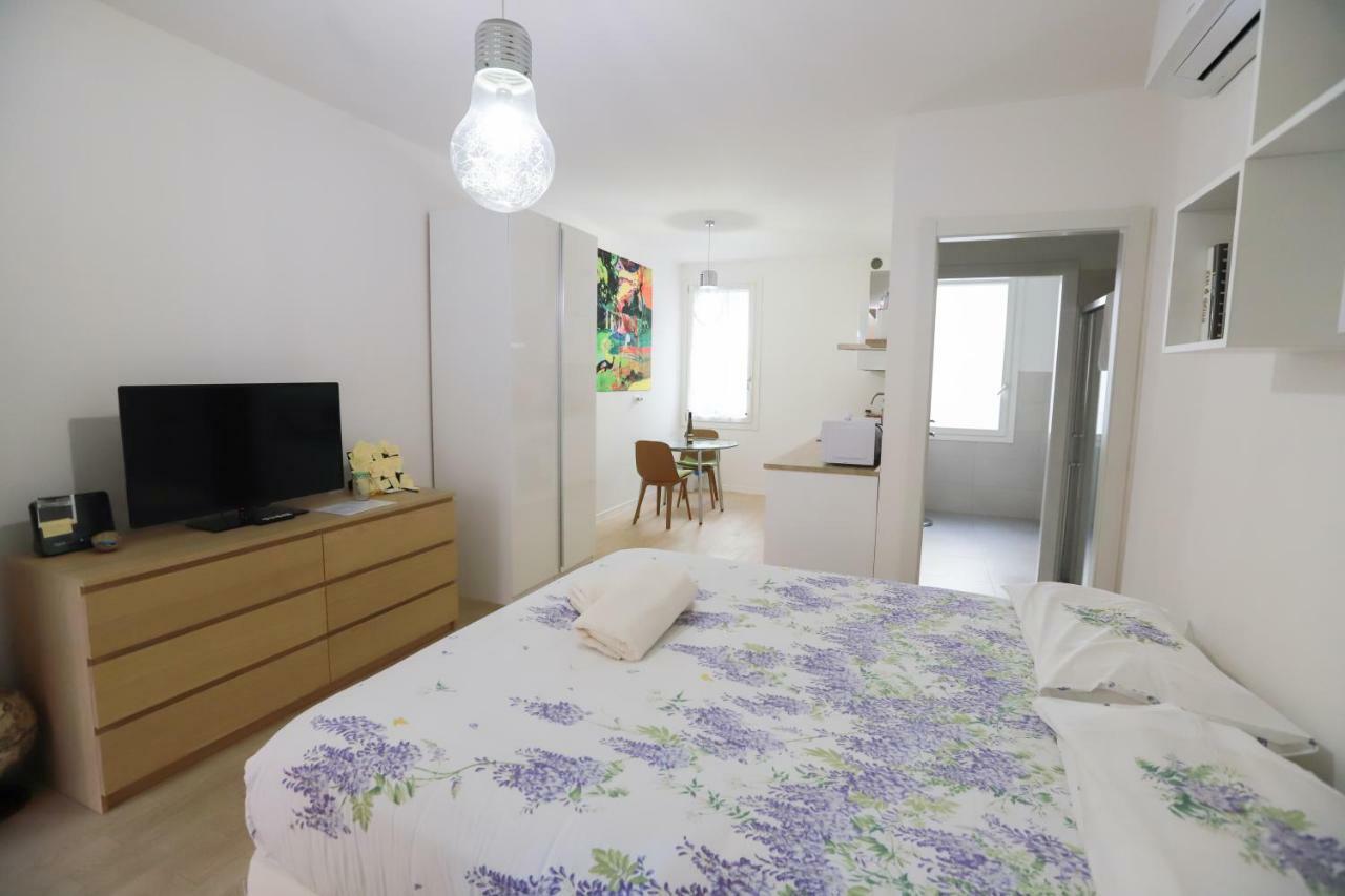 Laura'S Home - I Navigli Che Vorrei Milano Ngoại thất bức ảnh