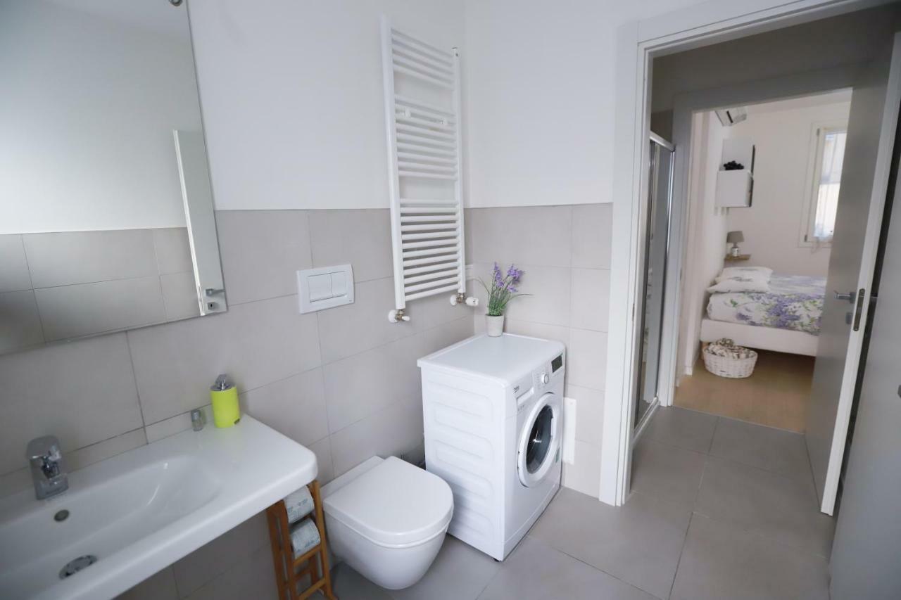 Laura'S Home - I Navigli Che Vorrei Milano Ngoại thất bức ảnh