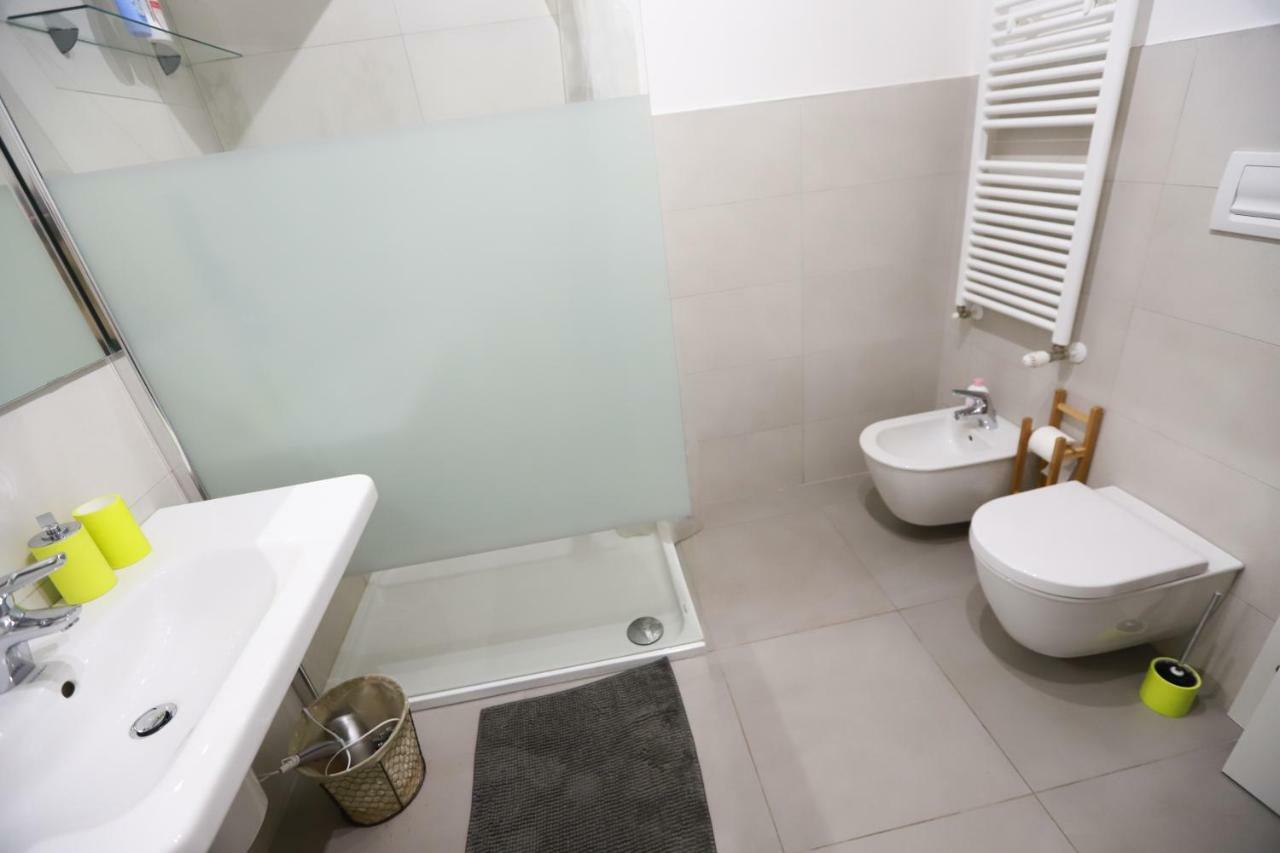 Laura'S Home - I Navigli Che Vorrei Milano Ngoại thất bức ảnh